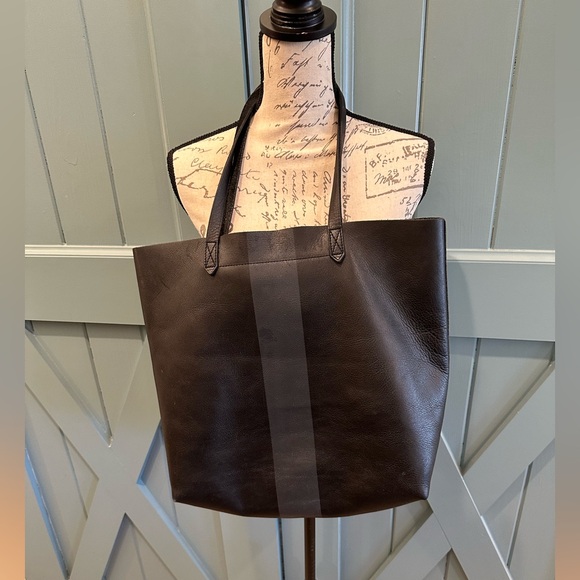 Madewell Handbags - Madewell The Transportation Tote Pant Stripe